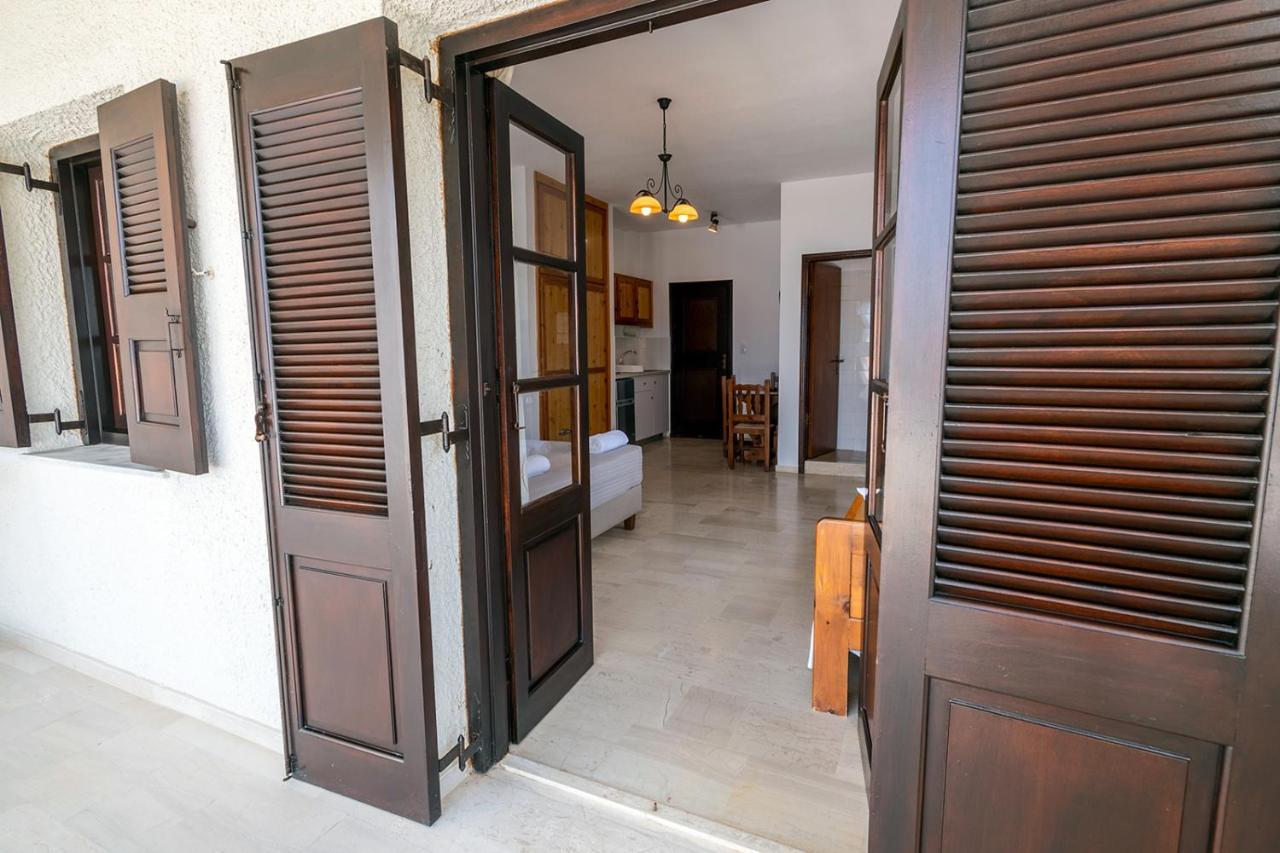Myrties Pelagos Seafront Accommodation - Maria מראה חיצוני תמונה