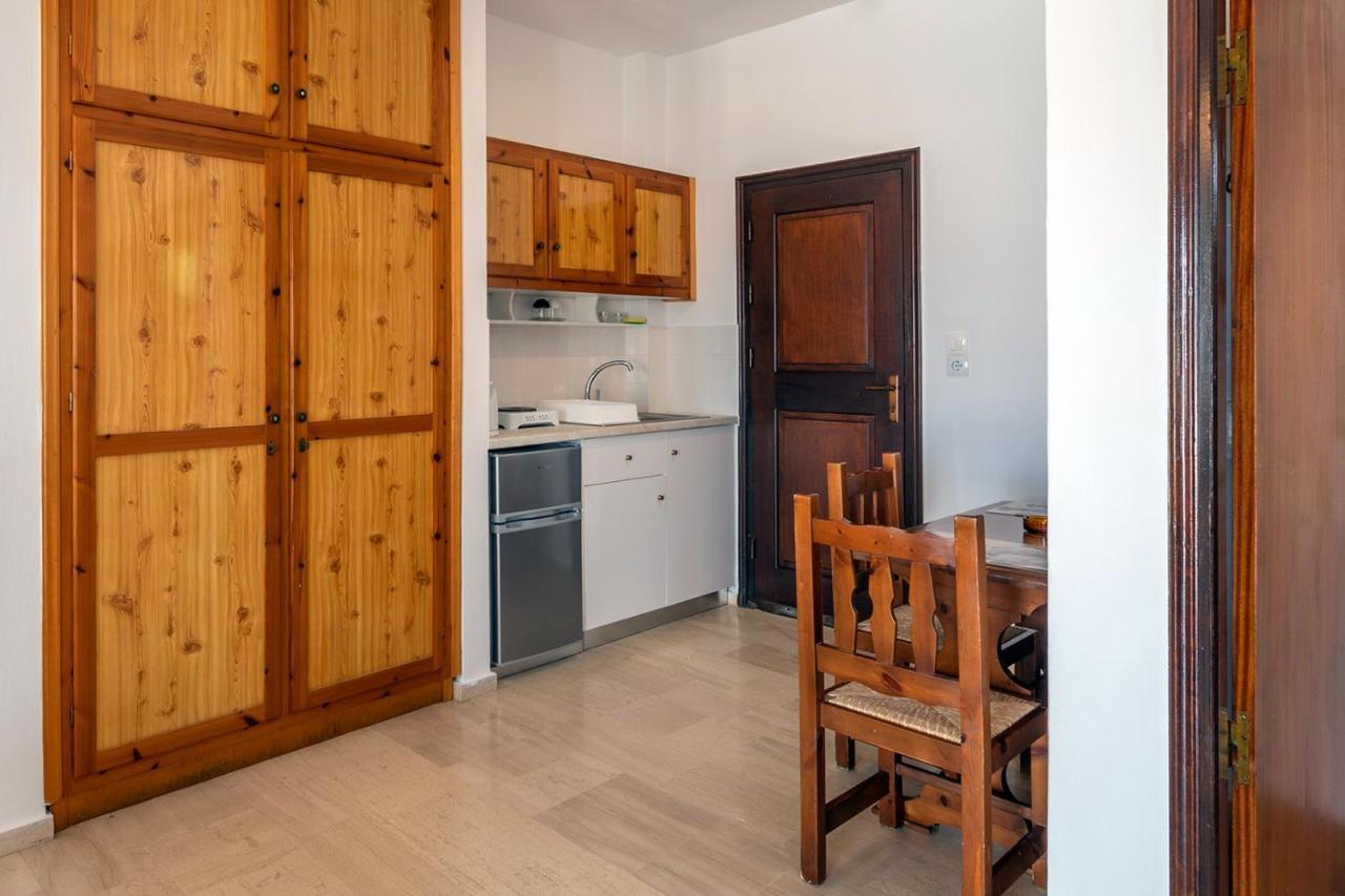 Myrties Pelagos Seafront Accommodation - Maria מראה חיצוני תמונה